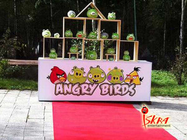 Аренда аттракционов Киев | Тир Angry Birds - Стрелковые аттракционы